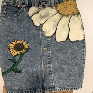 Levi’s Denim Skirt painted